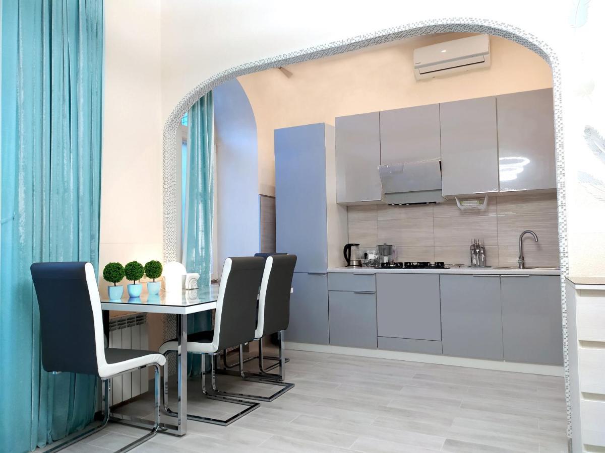 Apartment Luxury Centre Located *